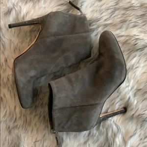 Sam Edelman grey taupe suede booties, 6.5